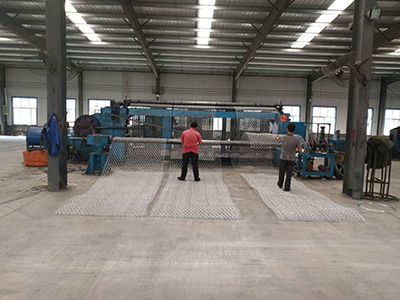 河道護(hù)坡雷諾護(hù)墊車間展示